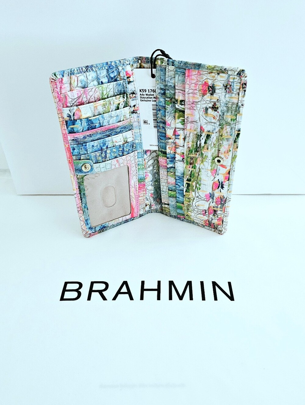 NWT Brahmin STAYCATION Ady Wallet - Picture 4 of 12